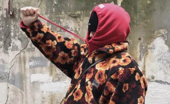 tendencias martine rose napapijiri floral flores forro polar